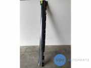 Schwelle links von einem Mercedes S-Klasse (474)