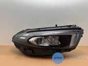 Scheinwerfer rechts von einem Mercedes A-Klasse