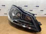 Scheinwerfer rechts von einem Mercedes C-Klasse