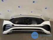 Stoßstange vorne von einem Mercedes EQA