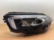 Scheinwerfer links von einem Mercedes A-Klasse