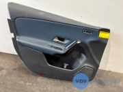 Türverkleidung 4-türig links vorne von einem Mercedes A-Klasse