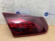 Rücklicht links von einem Mercedes E-Klasse