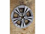 Felge von einem Mercedes C-Klasse