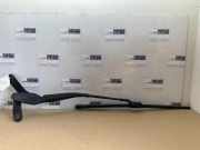 Scheibenwischerarm vorne von einem Mercedes E-Klasse