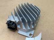 Radioverstärker von einem Mercedes CLA