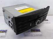 Radio von einem Mercedes E-Klasse