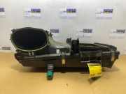 Luftfiltergehäuse von einem Mercedes E-Klasse