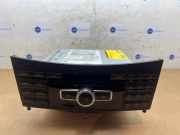 Radio von einem Mercedes E-Klasse