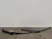 Scheibenwischerarm vorne von einem Mercedes C-Klasse