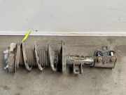 Stoßdämpferstrebe links vorne von einem Mercedes B-Klasse