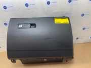 Handschuhfach von einem Mercedes C-Klasse