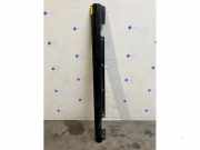 Schwelle links von einem Mercedes CLA (191)