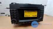 Radio von einem Mercedes Viano