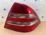 Rücklicht rechts von einem Mercedes S-Klasse