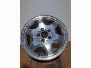 Felge von einem Mercedes SLK