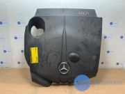 Abdeckblech Motor von einem Mercedes A-Klasse