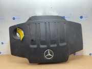 Abdeckblech Motor von einem Mercedes A-Klasse