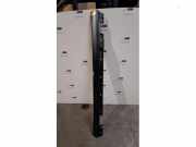 Schwelle links von einem Mercedes E-Klasse (755)