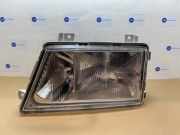Scheinwerfer links von einem Mercedes Sprinter