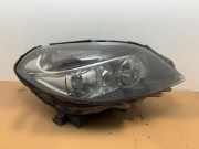 Scheinwerfer rechts von einem Mercedes B-Klasse