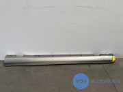Schwelle links von einem Mercedes CLK (723)