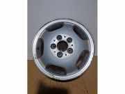 Felge von einem Mercedes A-Klasse