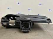 Armaturenbrett von einem Mercedes R-Klasse