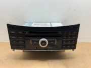 Radio von einem Mercedes E-Klasse