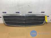 Grill von einem Mercedes C-Klasse