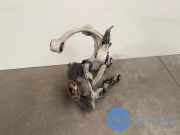 Achsschenkel links vorne von einem Mercedes E-Klasse