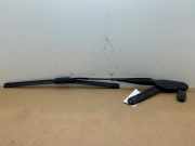 Scheibenwischerarm vorne von einem Mercedes C-Klasse