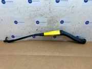 Scheibenwischerarm vorne von einem Mercedes C-Klasse