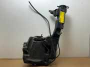 Scheibensprühertank vorne von einem Mercedes E-Klasse