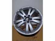 Felge von einem Mercedes C-Klasse