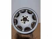 Felge von einem Mercedes C-Klasse