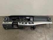 Armaturenbrett von einem Mercedes E-Klasse