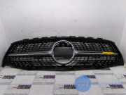 Grill von einem Mercedes CLA