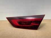 Rücklicht rechts von einem Mercedes CLA (191)