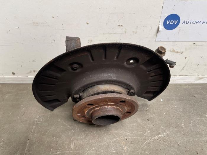 Achsschenkel links vorne von einem Mercedes Vito