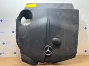 Abdeckblech Motor von einem Mercedes A-Klasse
