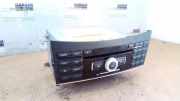 Radio von einem Mercedes E-Klasse