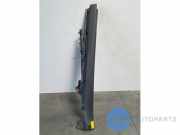 Schwelle links von einem Mercedes ML-Klasse