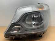 Scheinwerfer links von einem Mercedes Sprinter