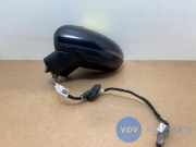 Außenspiegel links von einem Mercedes CLA (191)