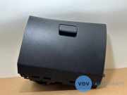 Handschuhfach von einem Mercedes GLA