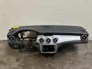 Armaturenbrett von einem Mercedes CLA