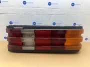 Rücklicht rechts von einem Mercedes 190E/D