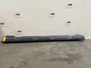 Schwelle links von einem Mercedes GLA (191)