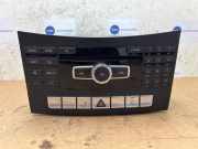 Radio von einem Mercedes E-Klasse